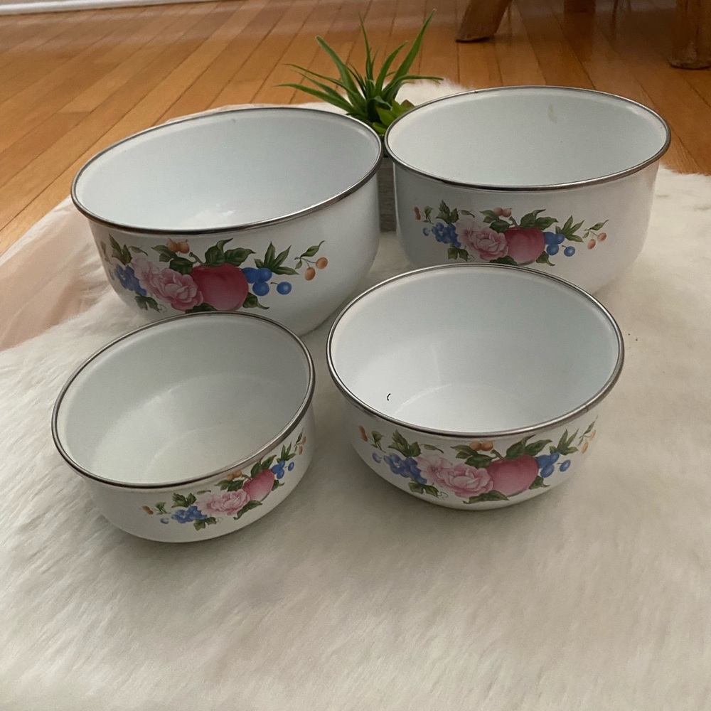 Metal bowls